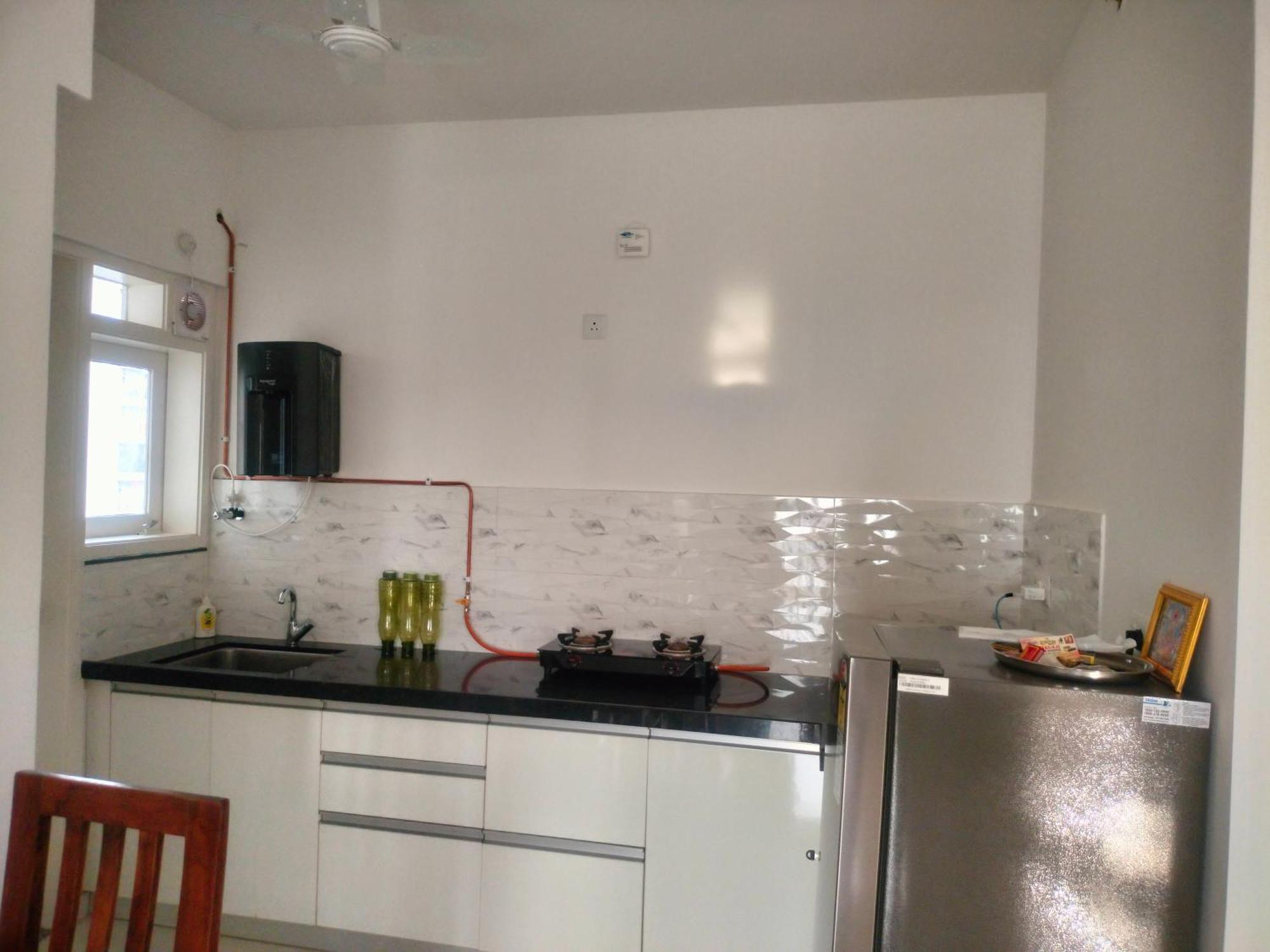 Apartment 2bhk Gold Tower Amanora Park Town *